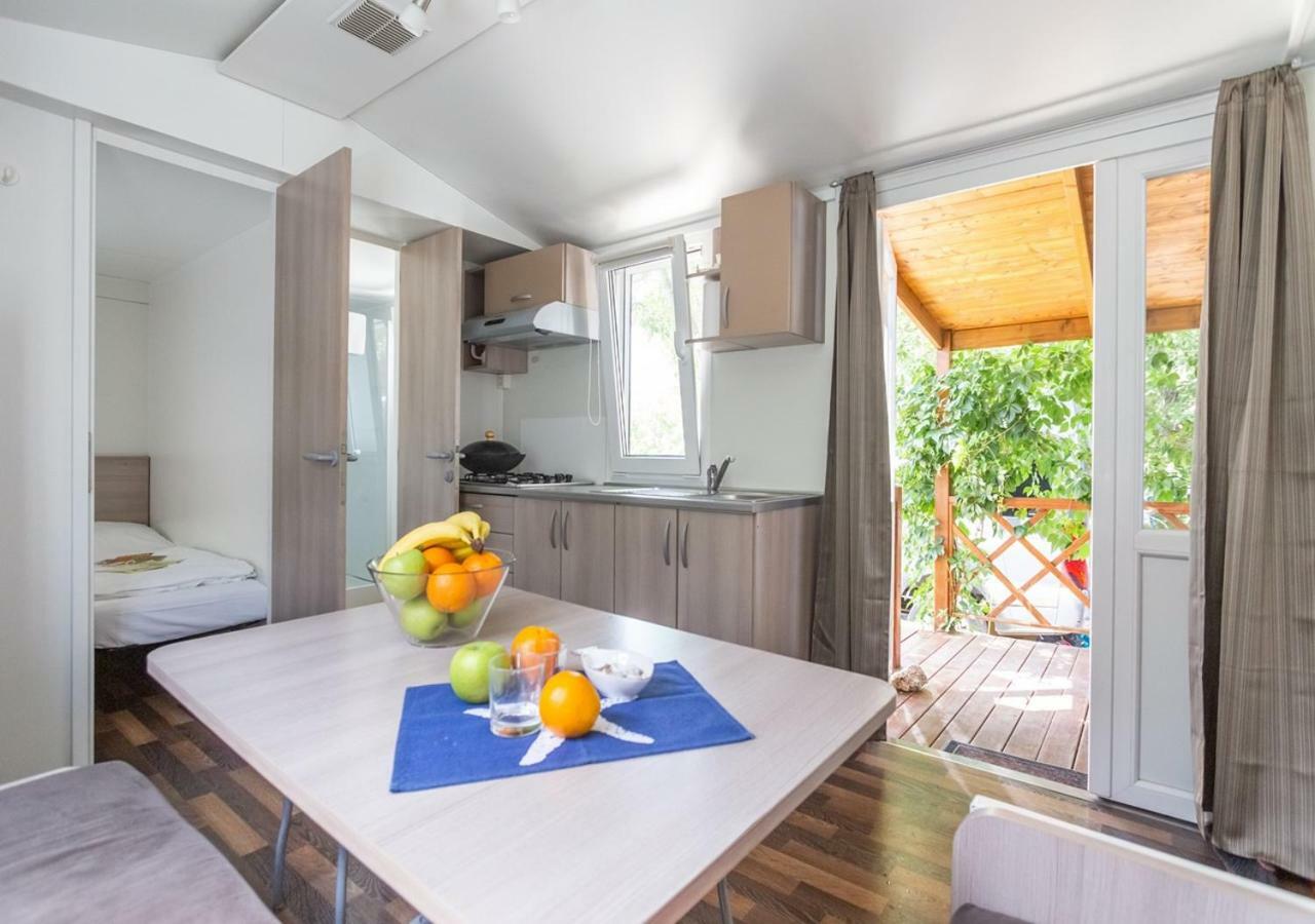 Krk Mobile Homes Klimno Exterior foto