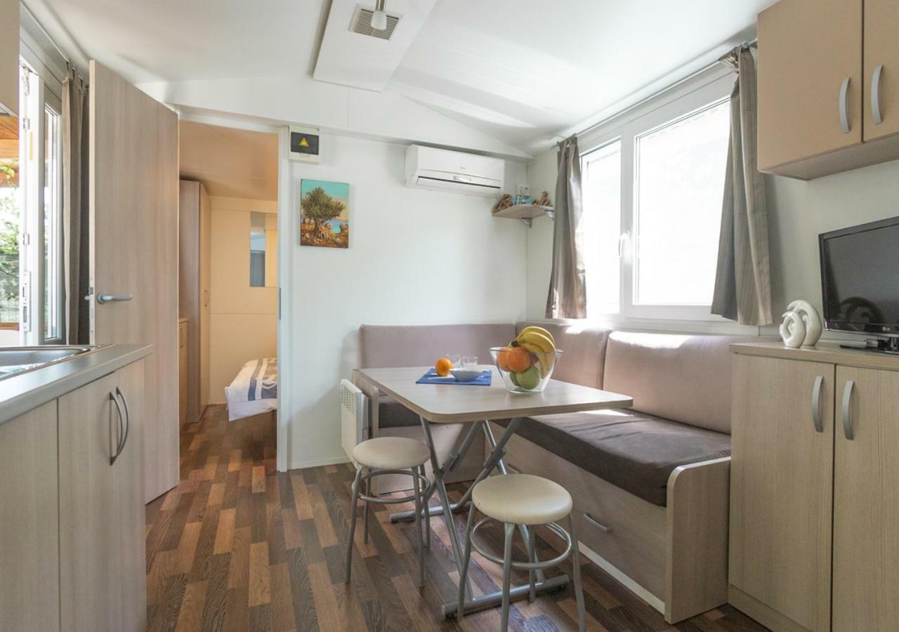 Krk Mobile Homes Klimno Exterior foto